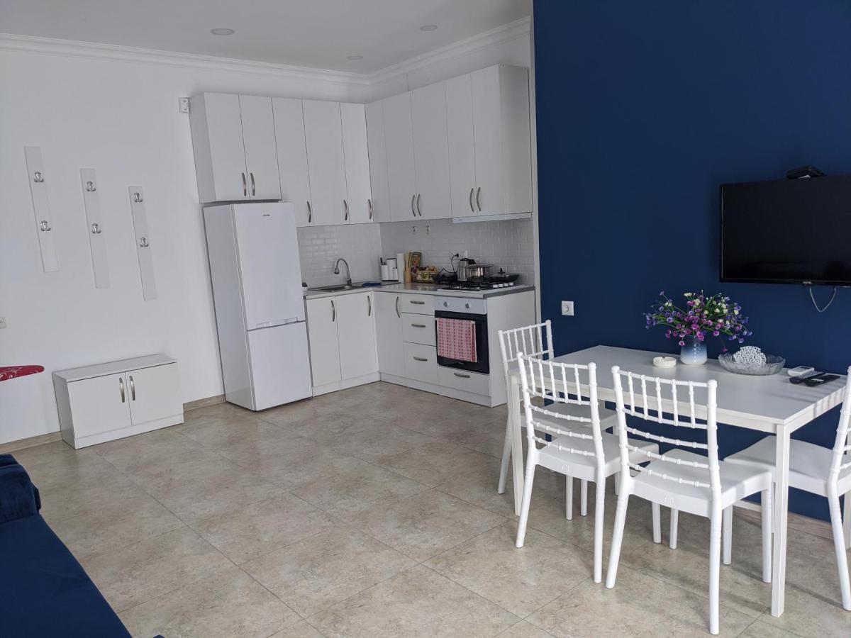 Blue Apartment Gonio Eksteriør billede